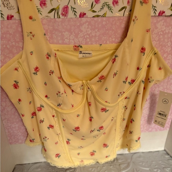 Yellow Floral Women's  Bustier Top by No Boundaries szXL(16-18) Poly/ spand NWT - Picture 2 of 6